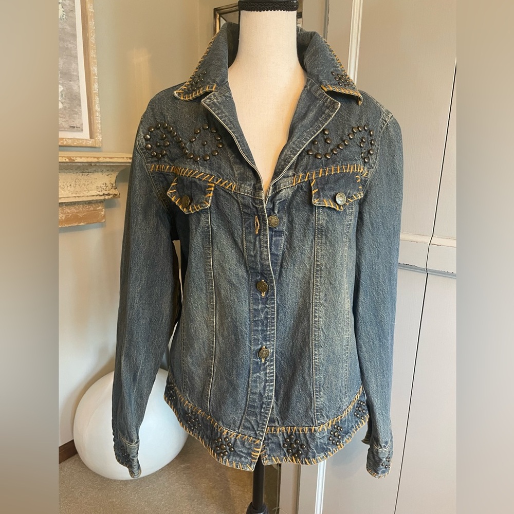 King Ranch Studded Western Denim Jacket - Large